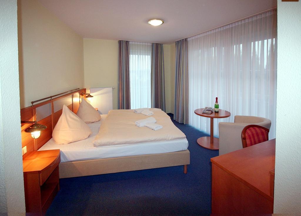 Hotel Haus Weida Breege Zimmer foto